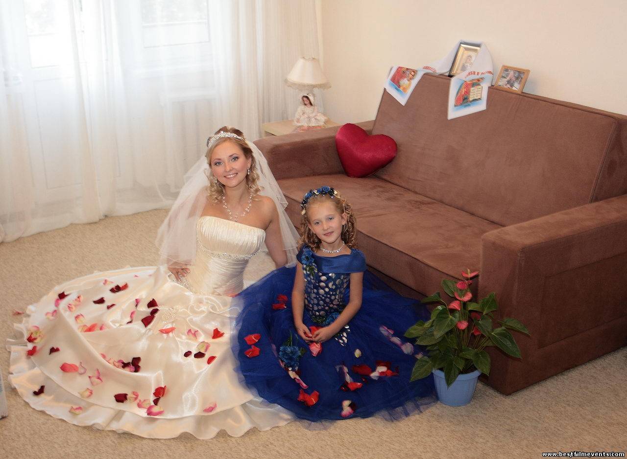 Торжественные события 76